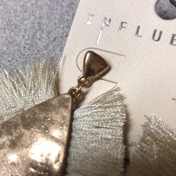 Influence fringe dangle earrings - - Picture 3 of 8